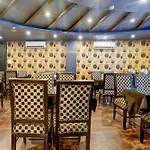 Super Townhouse Bani Park Formerly Aroma Residency