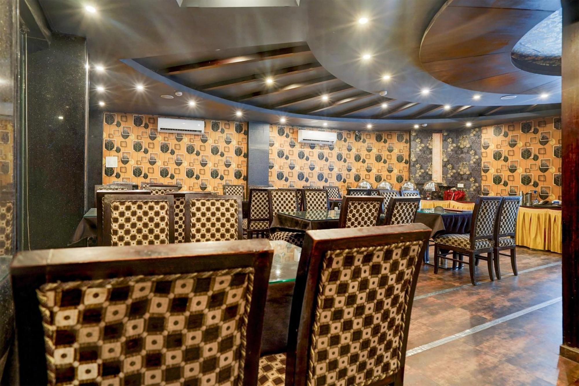 Hotel Super Townhouse Bani Park Formerly Aroma Residency Jaipur